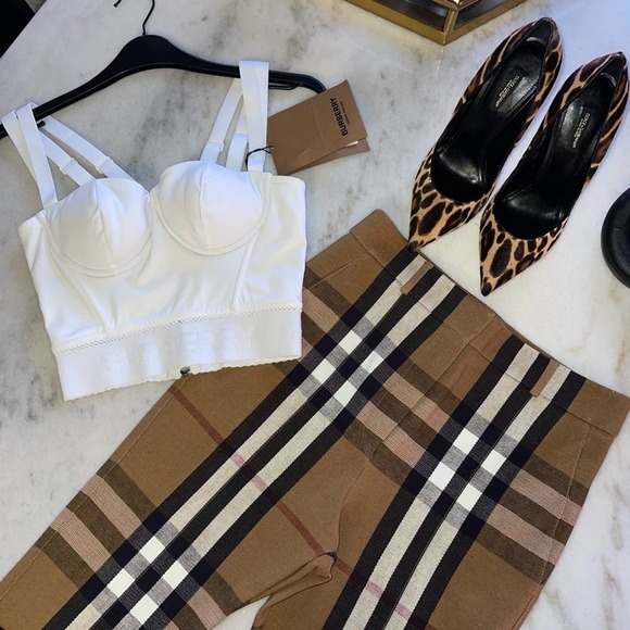 Burberry 6 High Waisted Jodhpur Legging in Birch Brown - Picture 8 of 17